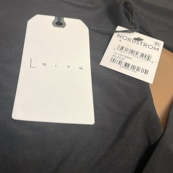 Leith double scoop neck black bodysuit long sleeve Sz S NWT - Picture 6 of 8